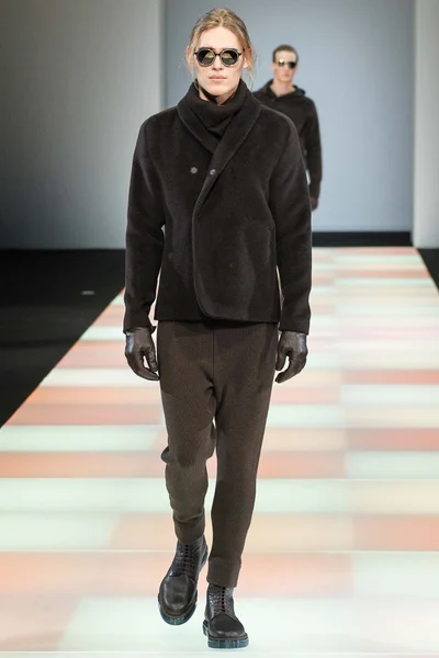 Look 22